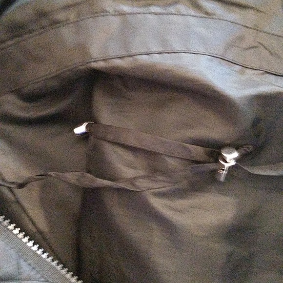 Laundry by design black quilted hooded long jacket/ coat size medium - Picture 7 of 13